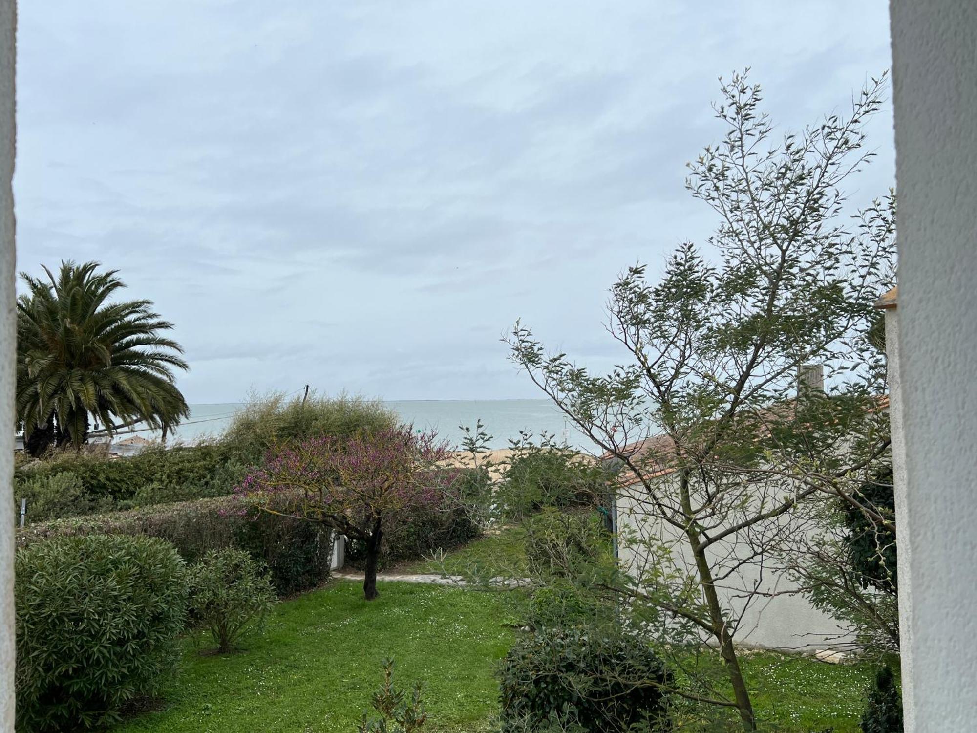 Villa De La Cible Saint-Martin-de-Re Luaran gambar